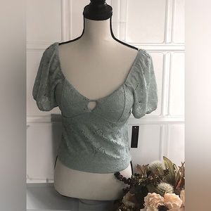 Brand New- No Boundaries- Junior- Sweetheart Lace Top